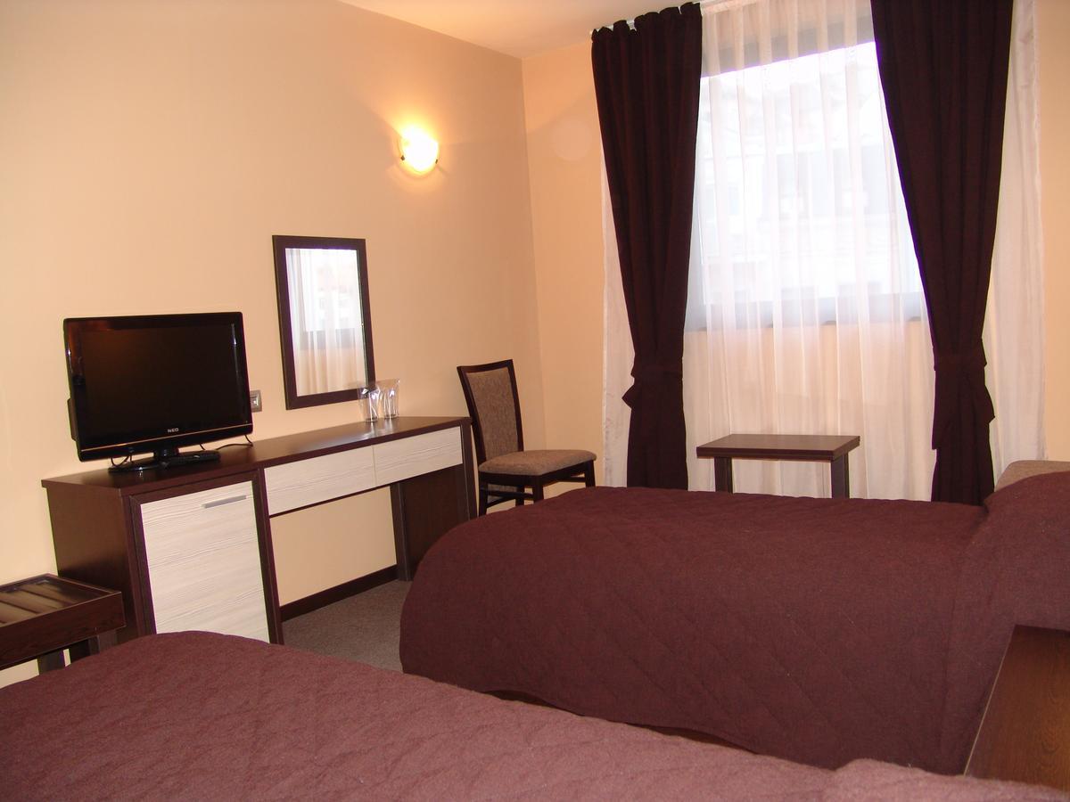 Hotel Lovech Exterior foto